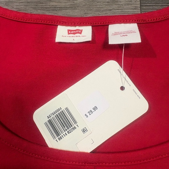 Levi's Vibrant Red Long Sleeve Women's Top - Picture 6 of 7
